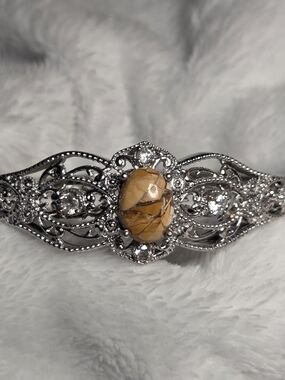 Kennedy Range Mookaite Intricate-Style Silver Toned Bracelet